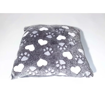 Négyzet alakú párna