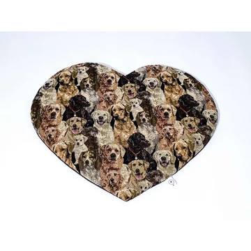 Szív alakú párna ( kb.60x50 cm )